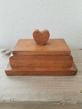 Vintage Cottagecore Pine Heart Top Trinket Candy Box